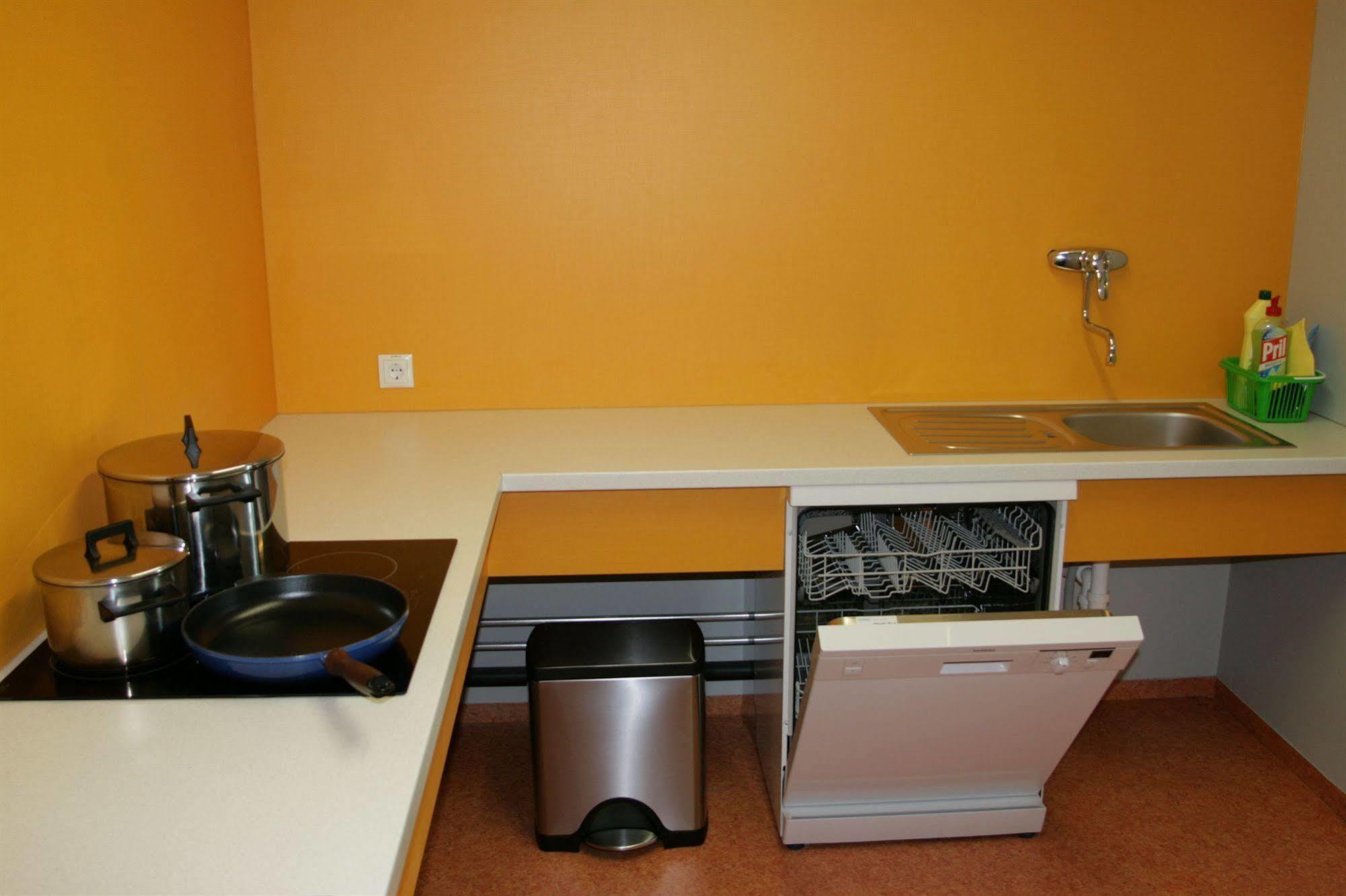 Motel Arbotel 24H Self Check-In Friesach  Dış mekan fotoğraf