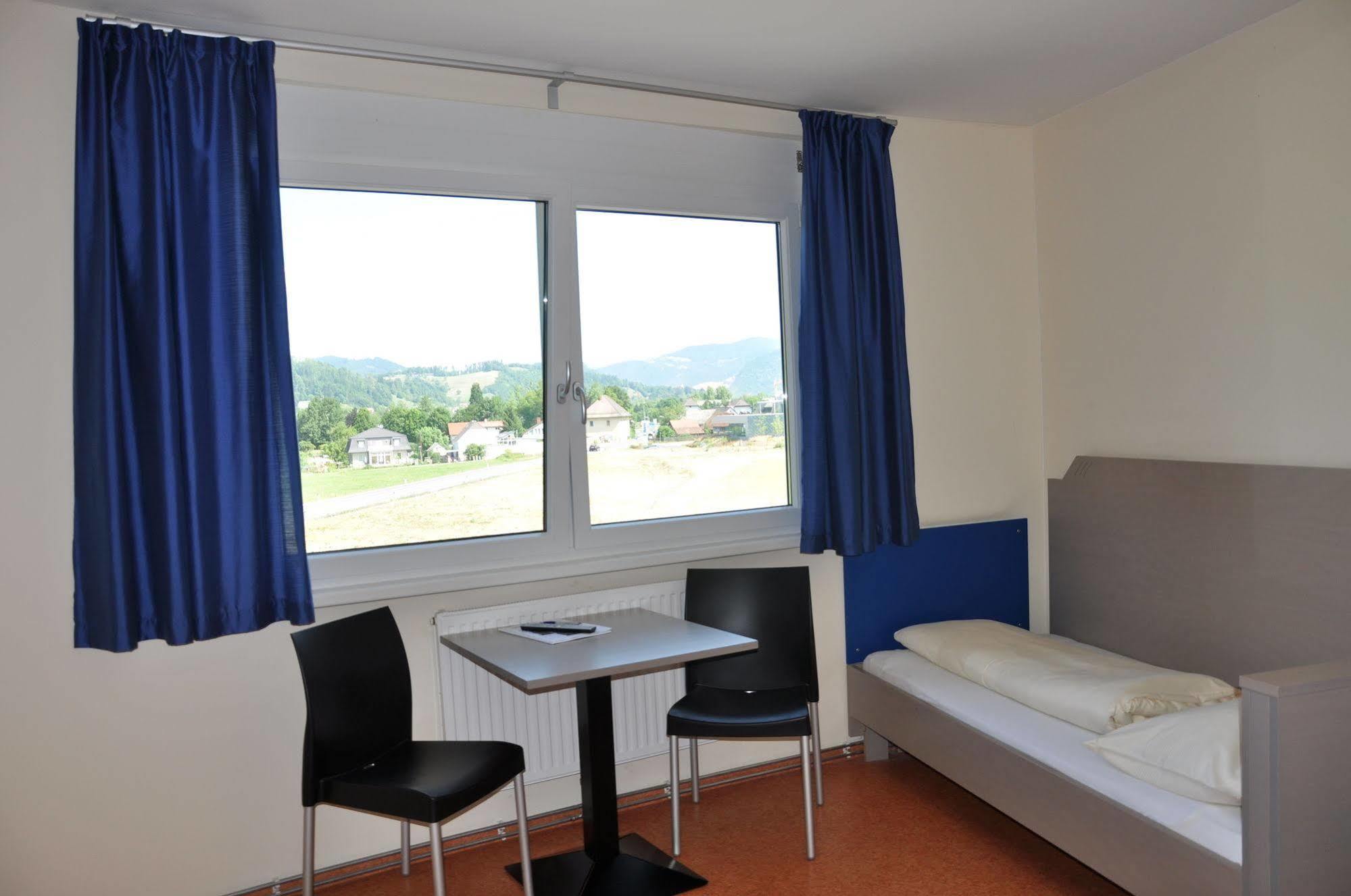 Motel Arbotel 24H Self Check-In Friesach  Dış mekan fotoğraf